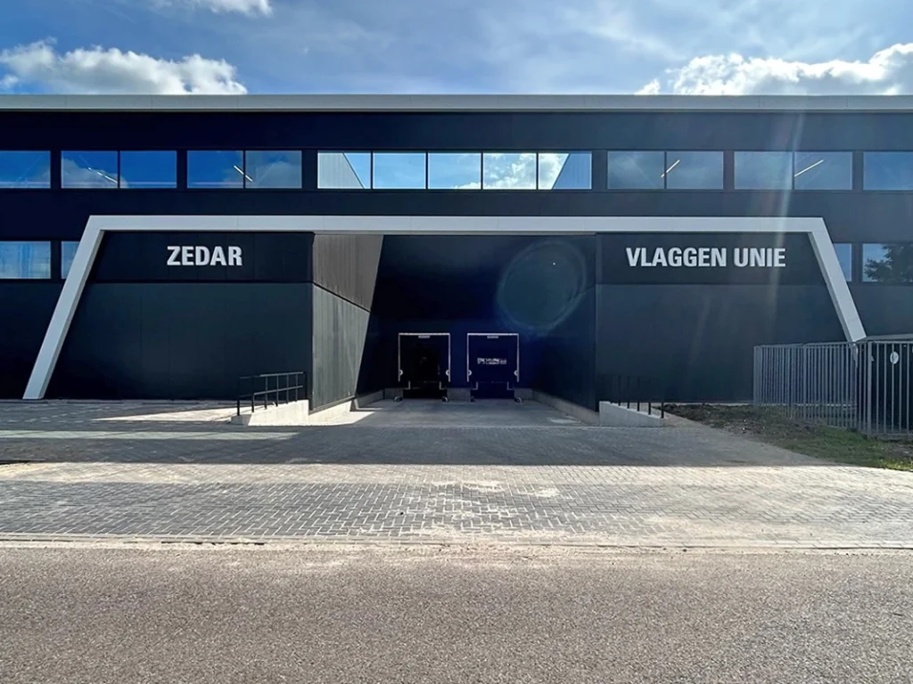 Zedar Vlaggenunie doosletters