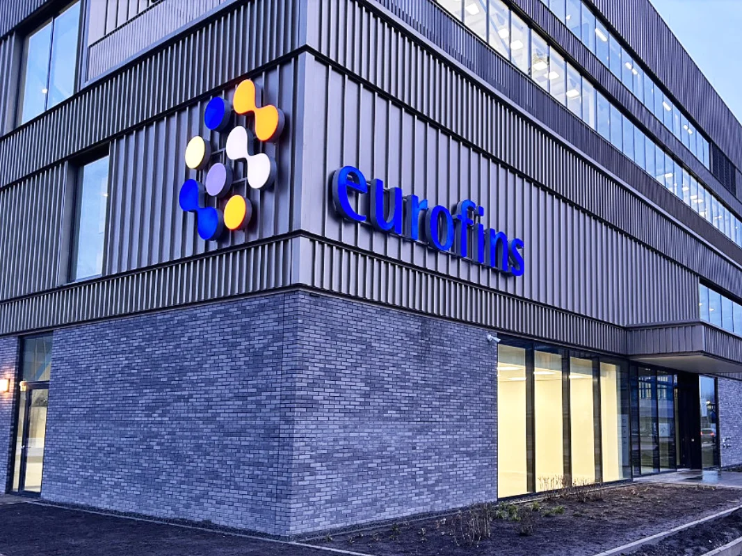 Verlichte Doosletters Eurofins